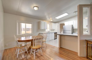 02 dining area - kitchen