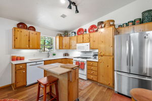 Kitchen_2