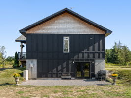  Photo 48