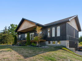  Photo 0