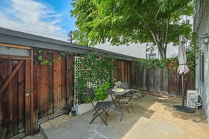 11767 Sunset Blvd 106-21.jpg