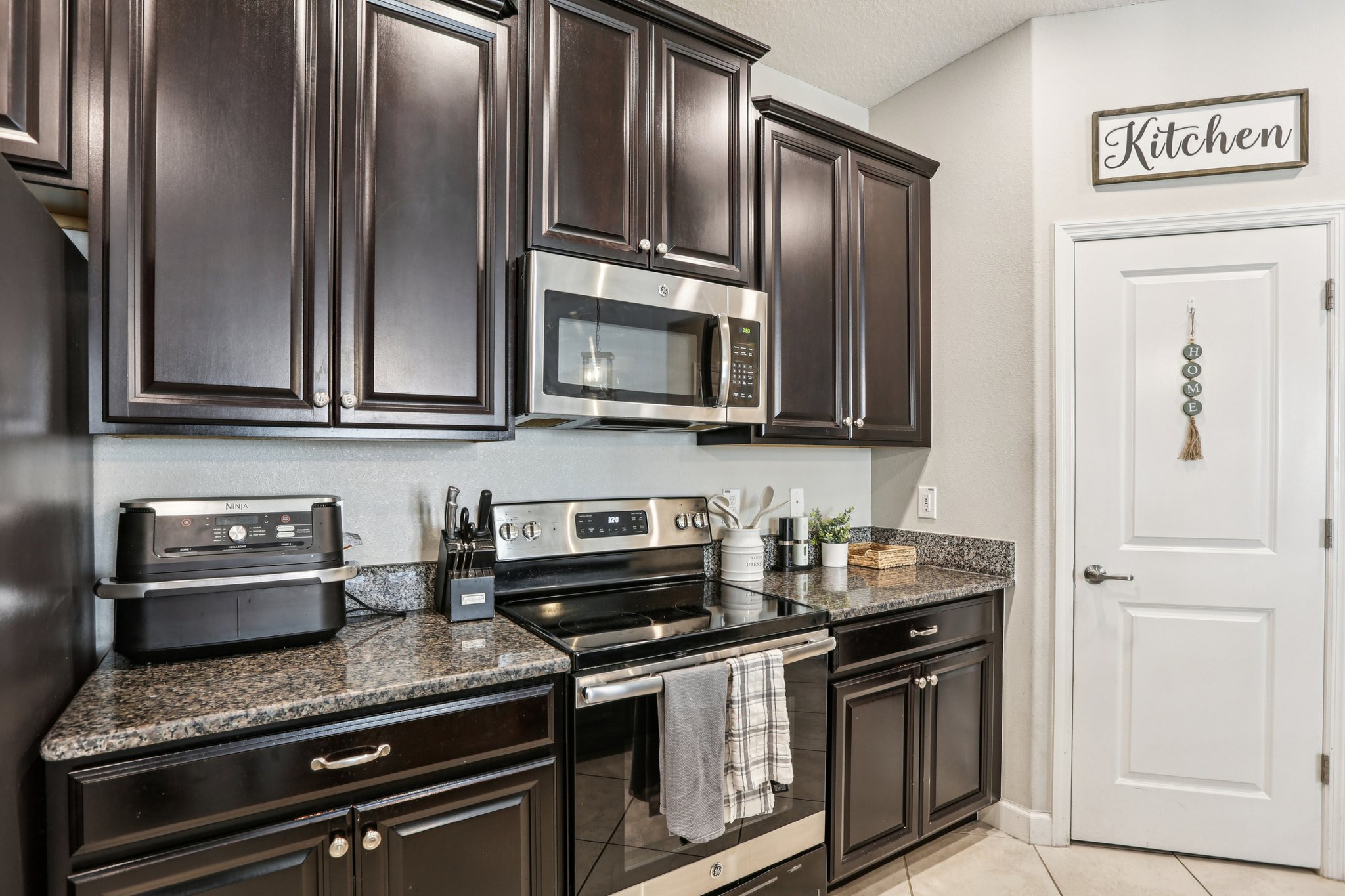 Winterset Cove Dr-S3110-018.jpg