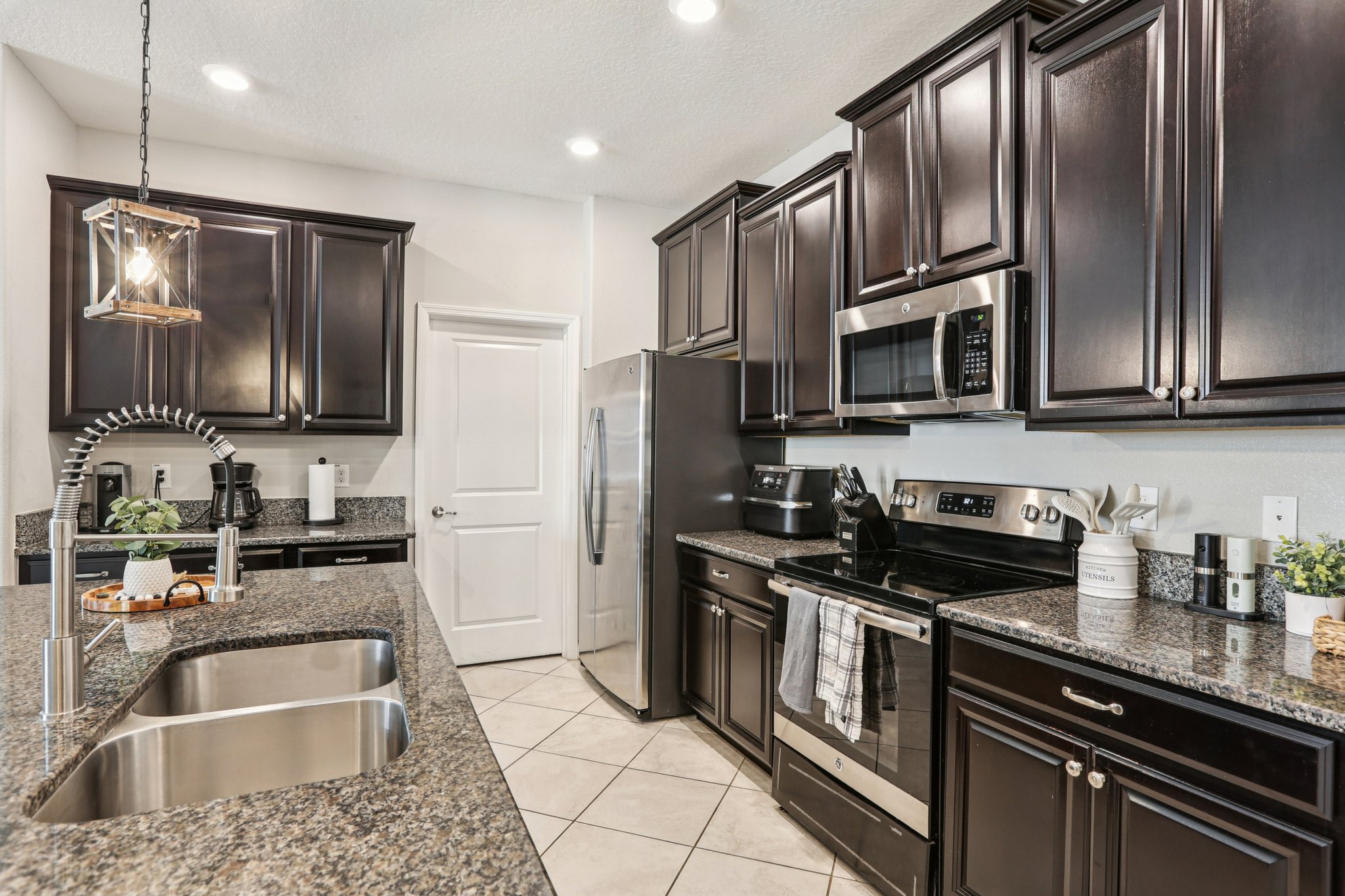 Winterset Cove Dr-S3110-019.jpg