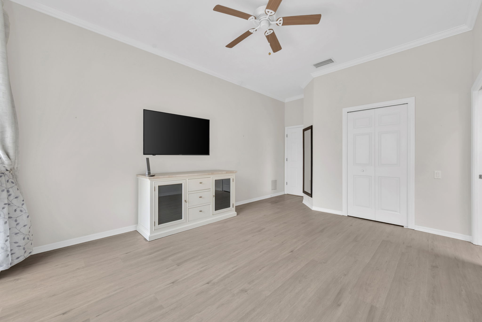 Primary Bedroom B