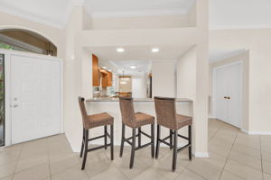 Kitchen Dining Area