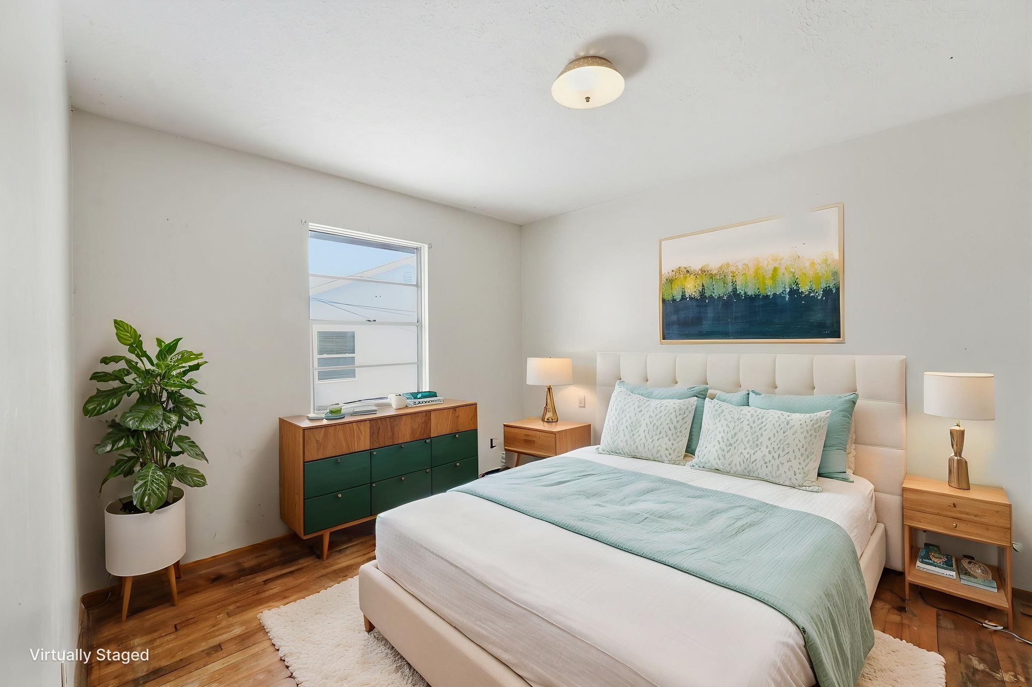 nhmg_019 virtually staged.jpeg