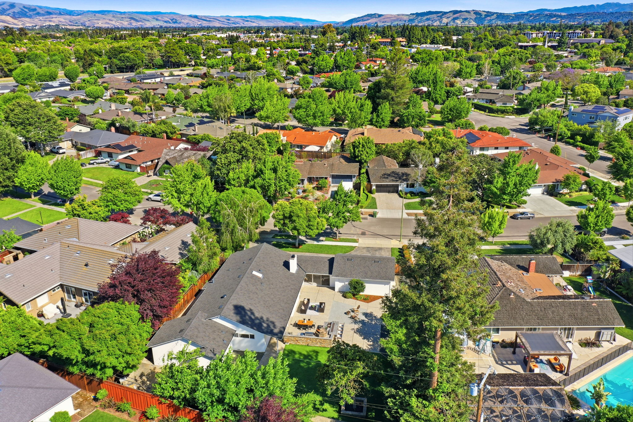 018_F8_AERIAL_1177 Ruth Dr