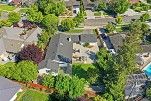 020_F8_AERIAL_1177 Ruth Dr