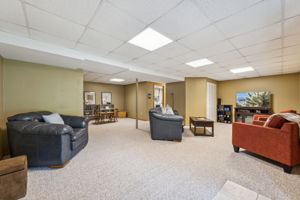 24_Interior