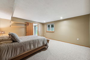 22_Interior