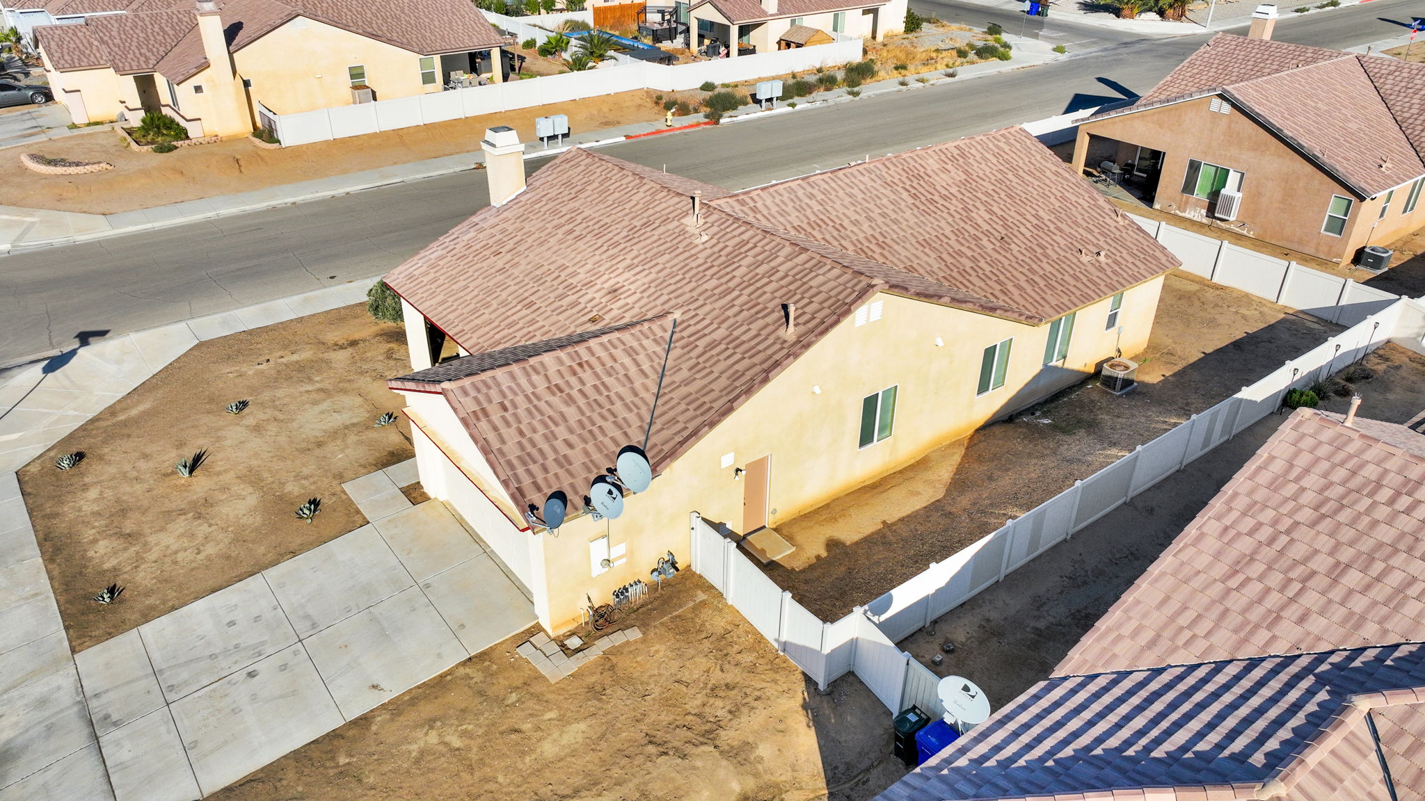  Photo 46