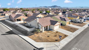  Photo 44