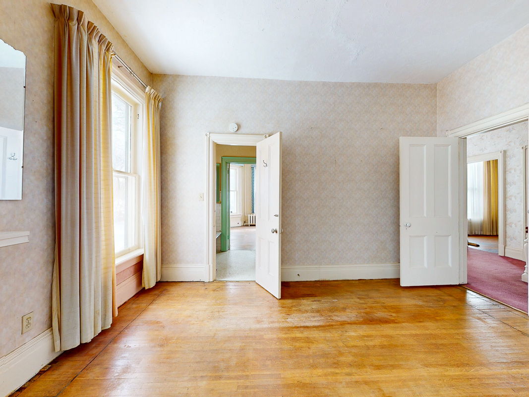  Photo 45