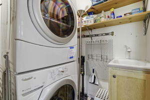 042_F8_11785 E Zayante Rd