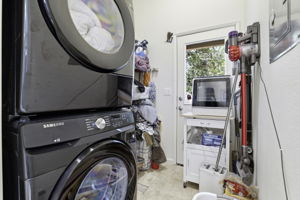 043_F8_11785 E Zayante Rd