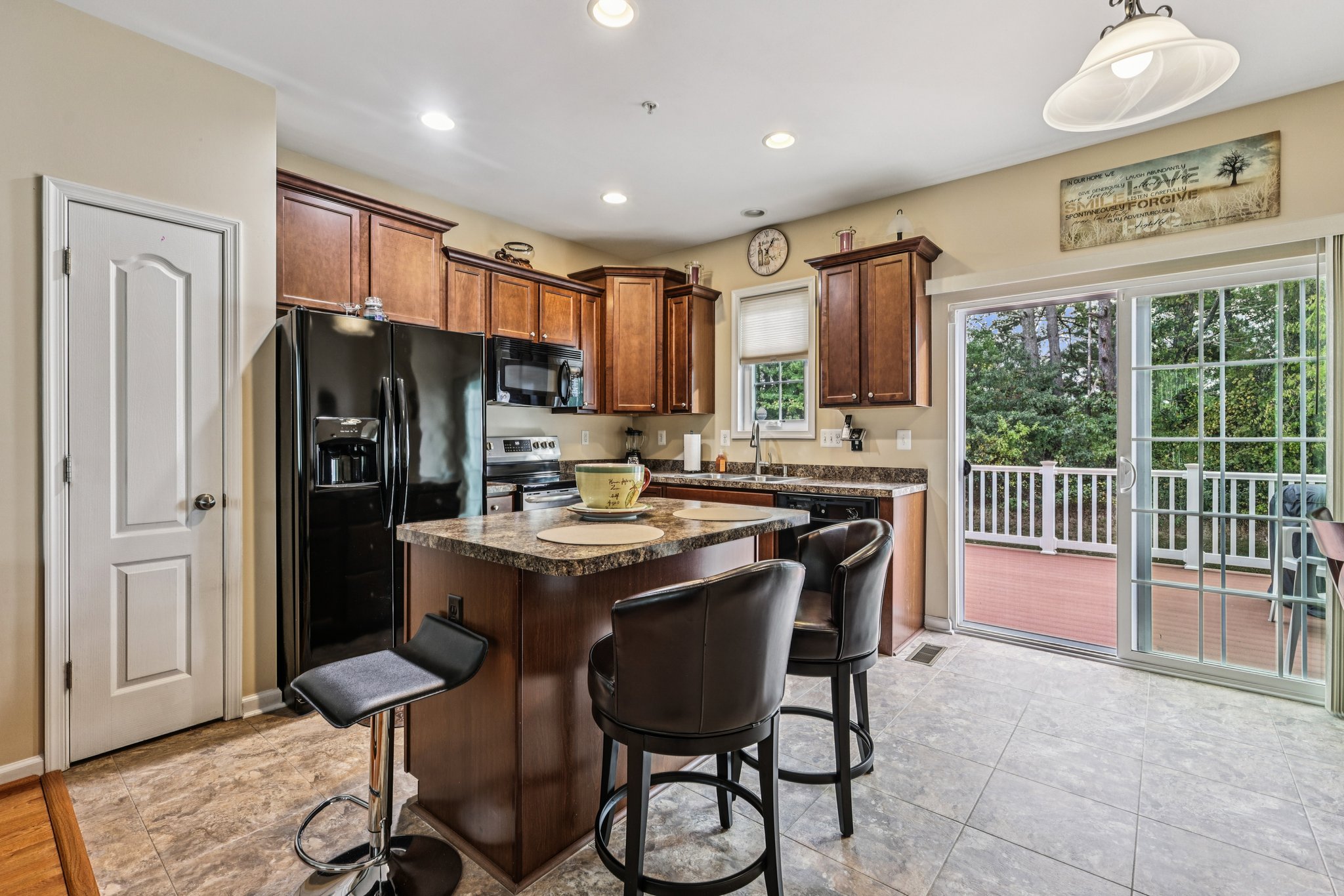 Sunningdale Pl-S1609-013.jpg