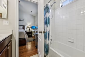 Sunningdale Pl-S1609-022.jpg