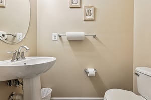 Sunningdale Pl-S1609-025.jpg