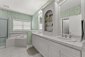  Photo 49