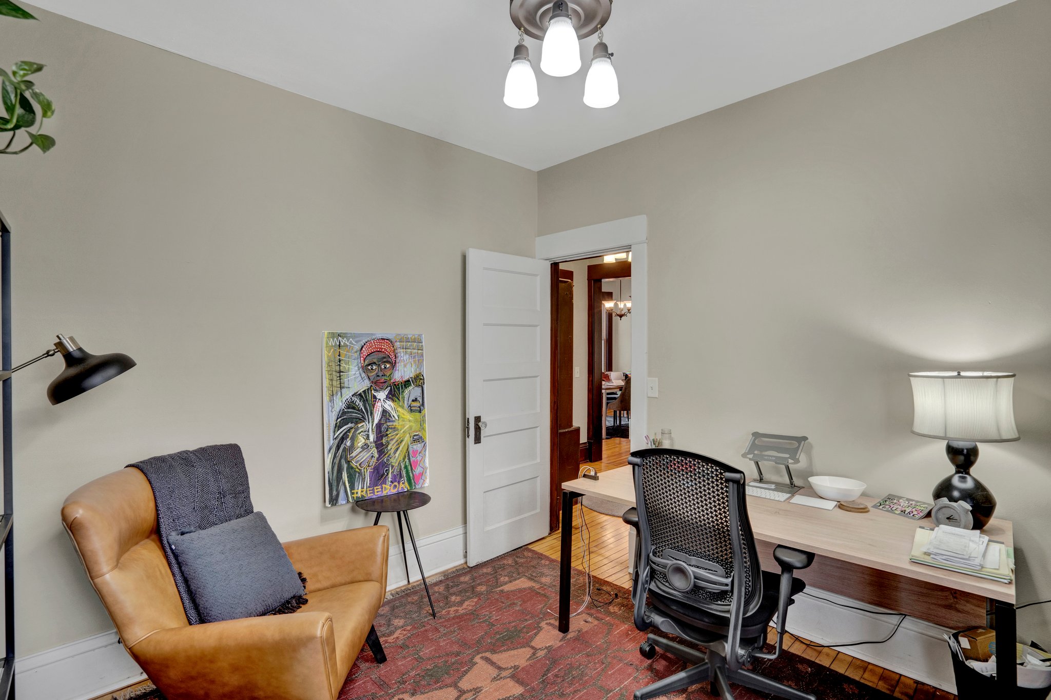 1179 Dayton Ave, St Paul, MN 55104, USA Photo 39
