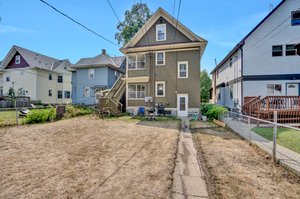 1179 Dayton Ave, St Paul, MN 55104, USA Photo 20