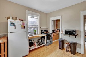 1179 Dayton Ave, St Paul, MN 55104, USA Photo 54