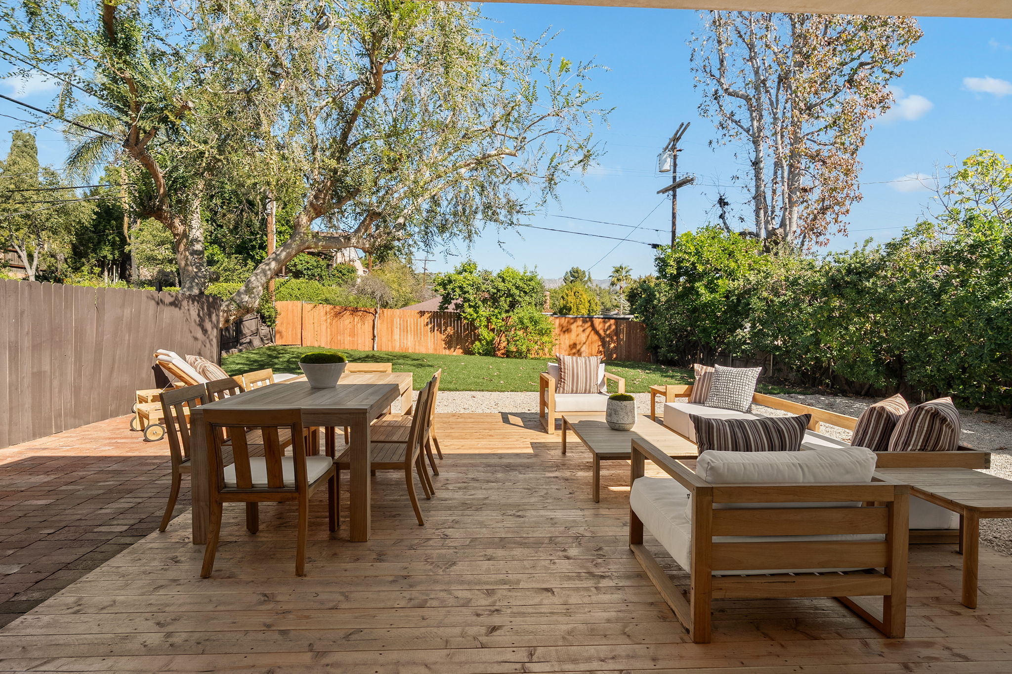 1179 Kipling Avenue-49