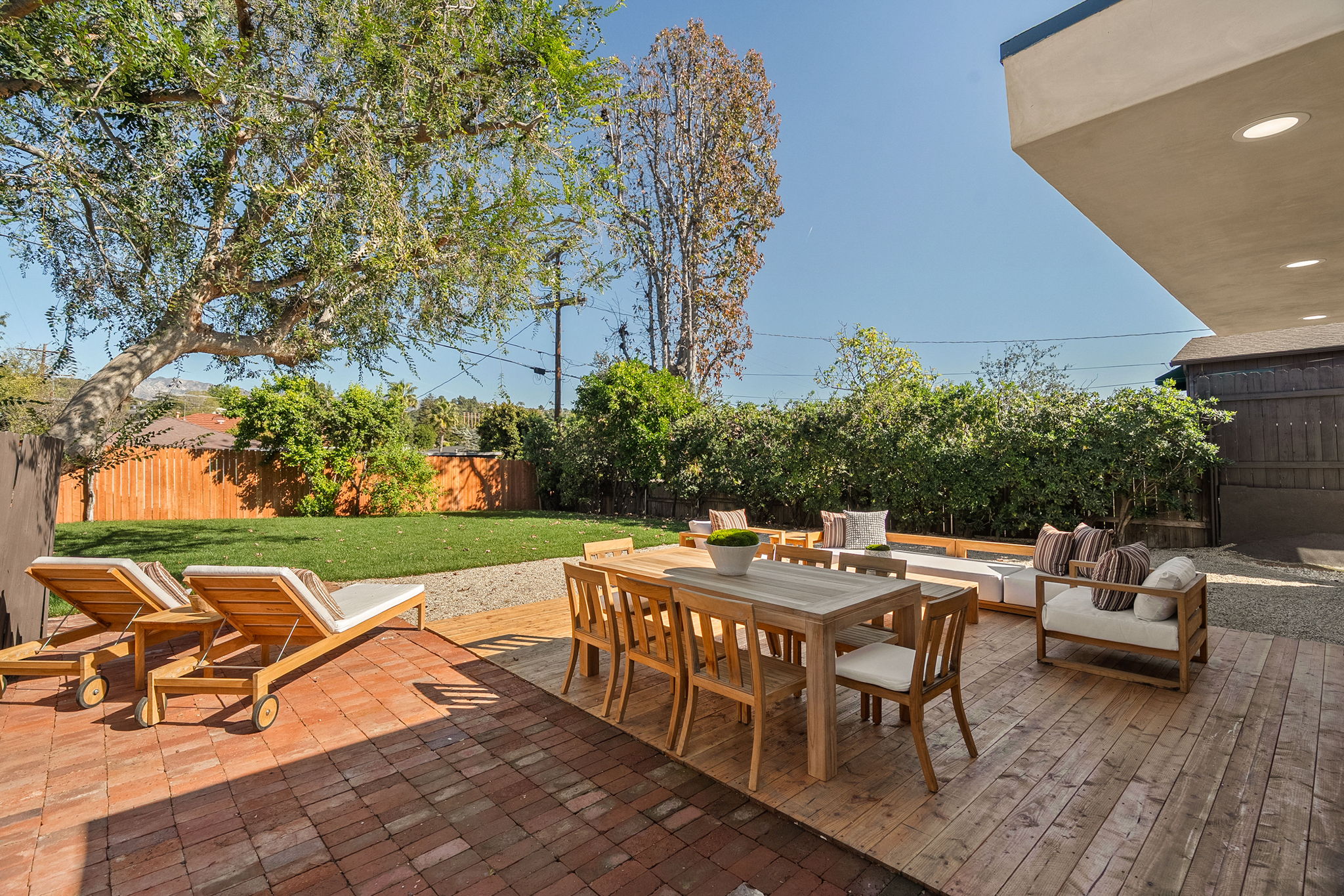 1179 Kipling Avenue-64