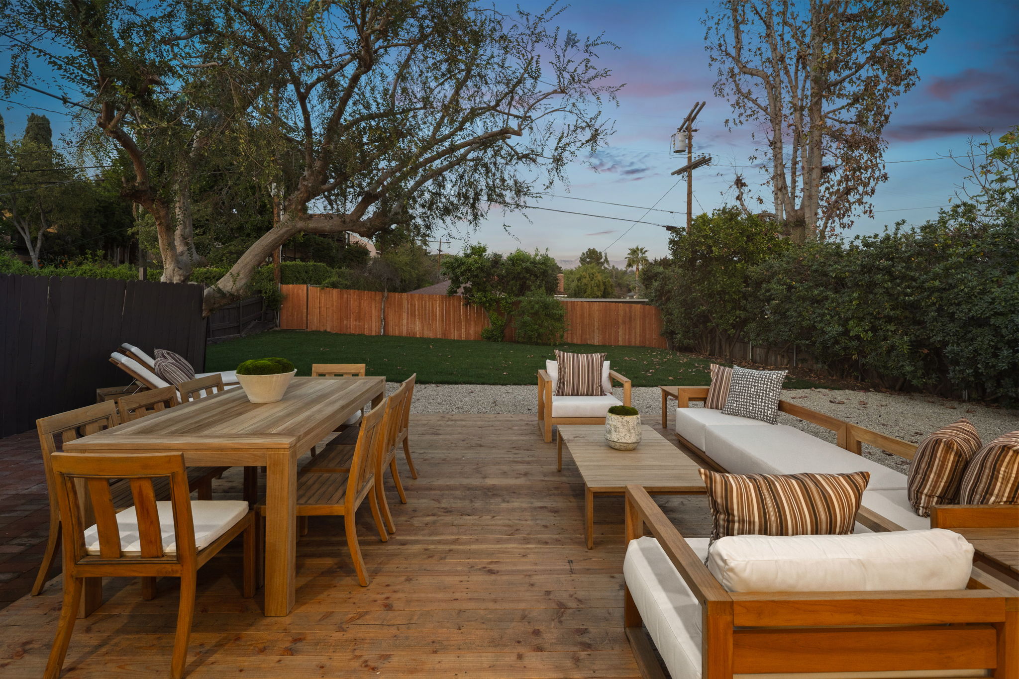 1179 Kipling Avenue-77