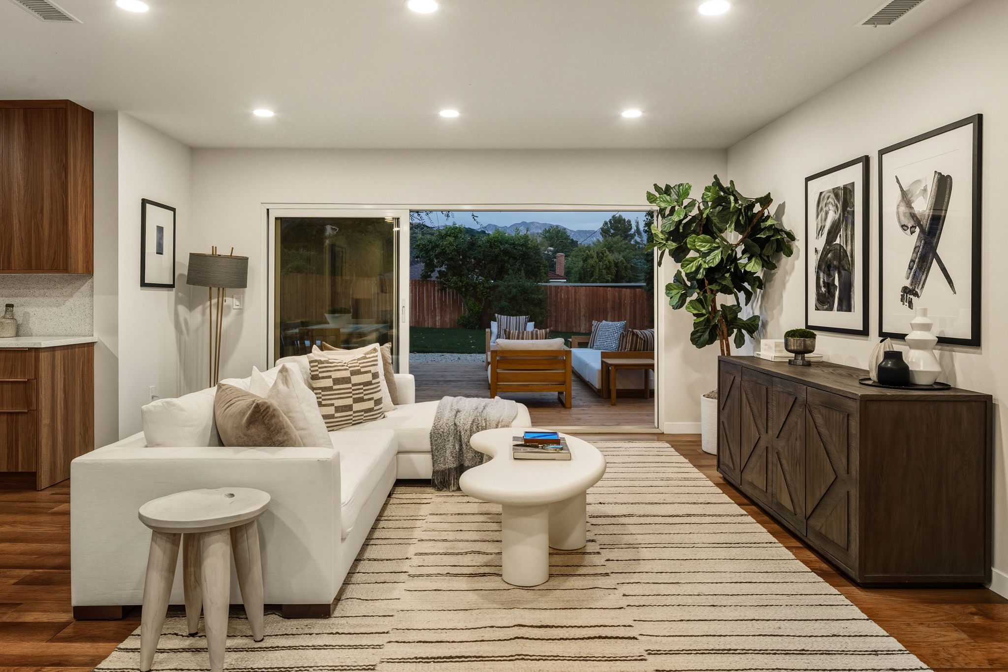 1179 Kipling Avenue-93