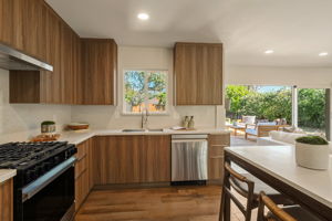 1179 Kipling Avenue-28