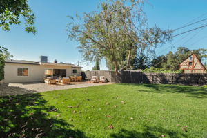 1179 Kipling Avenue-56