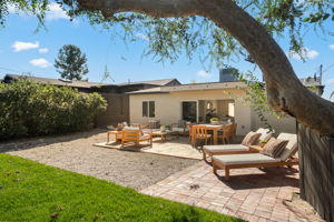 1179 Kipling Avenue-63