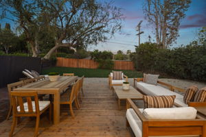 1179 Kipling Avenue-77