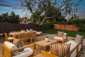 1179 Kipling Avenue-83