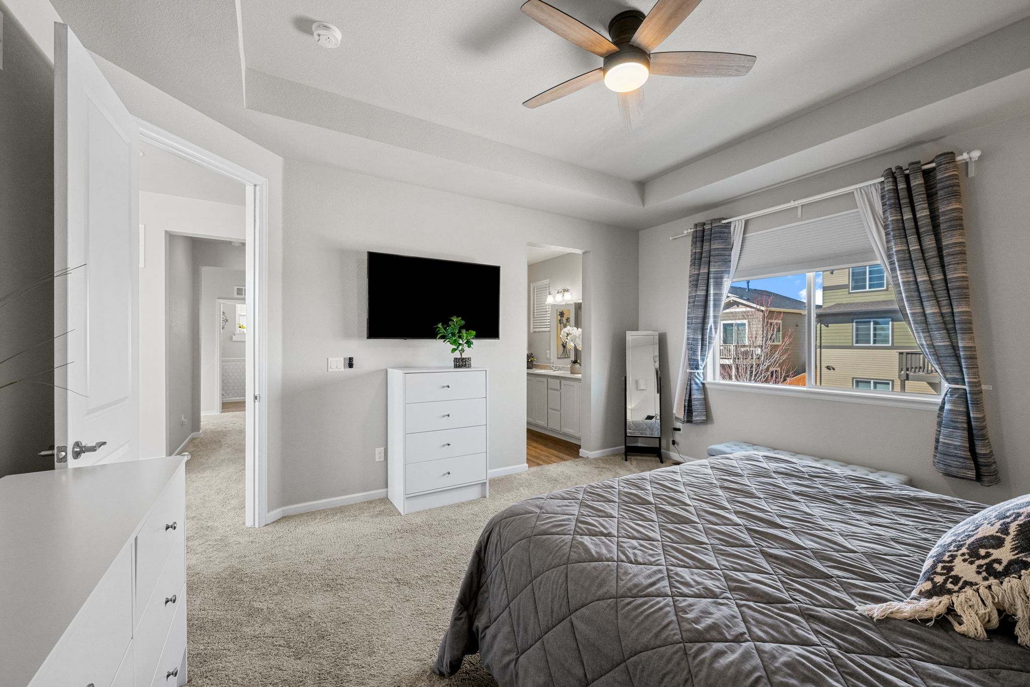 Upper Level Primary Bedroom