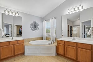 Kittery Dr-S1306-036.jpg