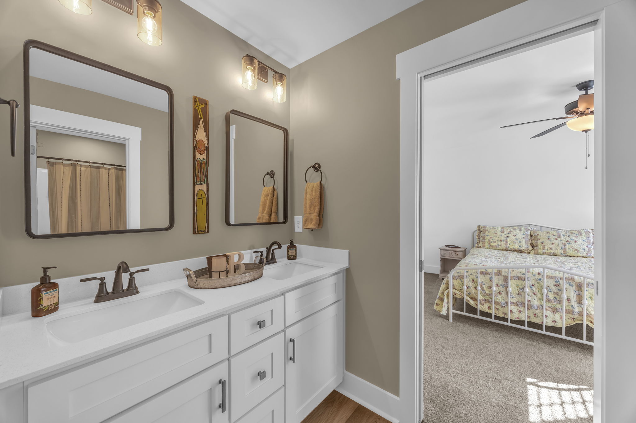 118 Arrendal Ct-31