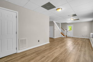 Photo 35