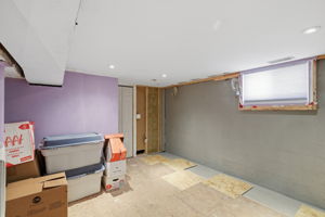  Photo 35