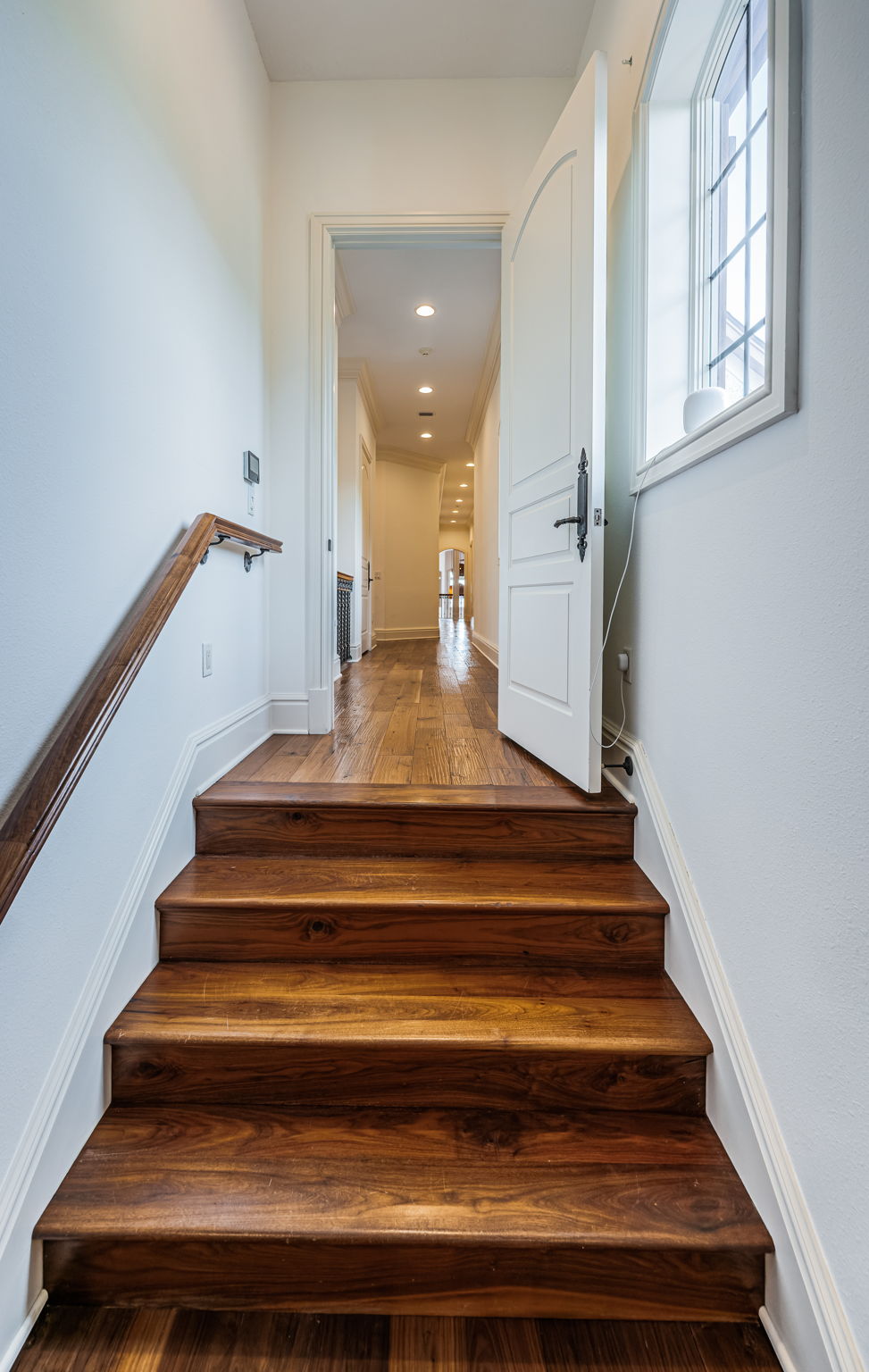 Upper Level Bonus Room14