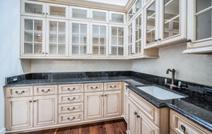 Butlers Pantry11