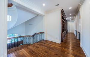 Upper Landing10