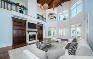 Family Room10