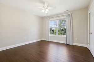Junction Rd-S0210-046.jpg