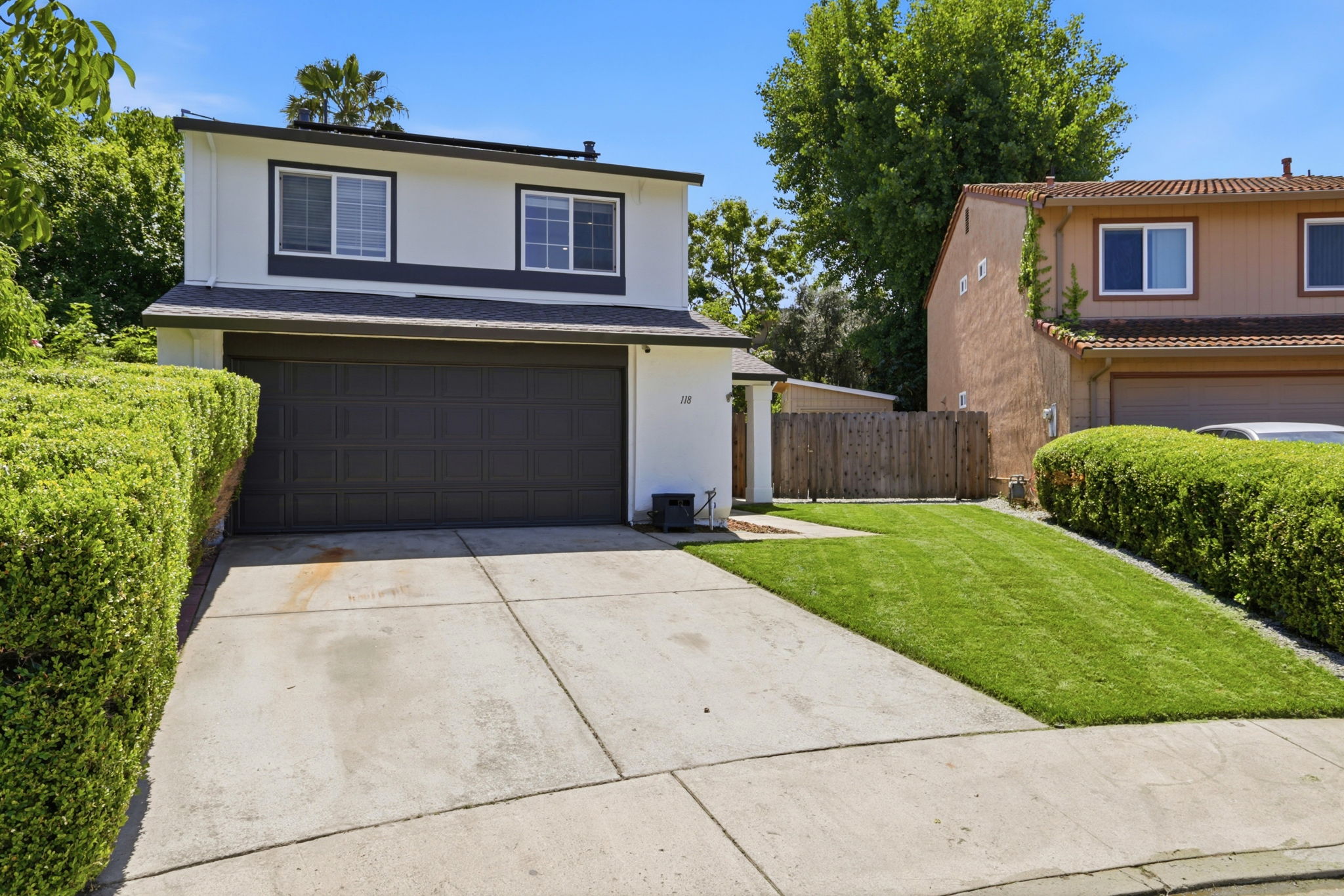 003_F8_118 Mayland Ct