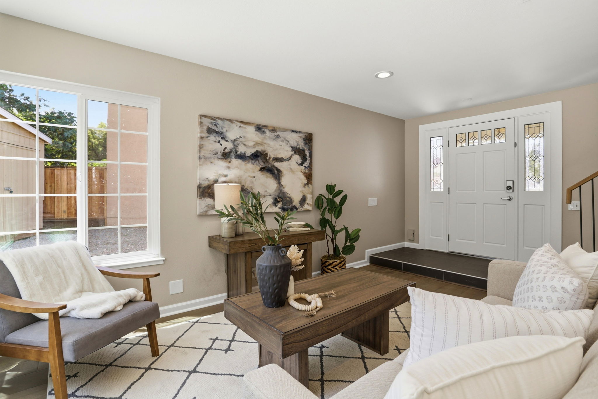 009_F8_118 Mayland Ct