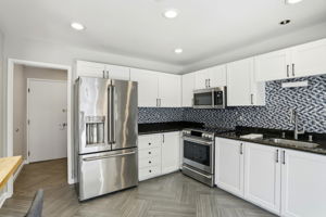 013_F8_118 Mayland Ct