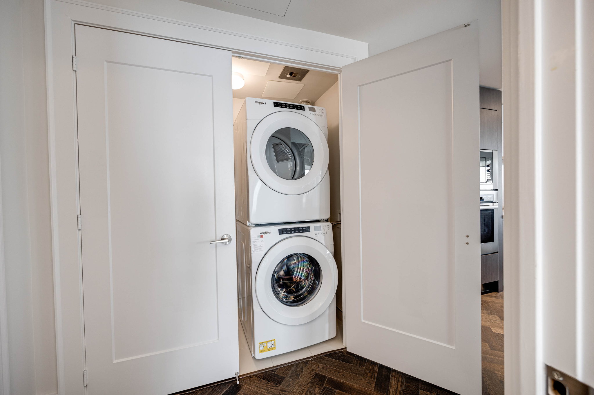 Toronto property showcase — delivered property photograph 38