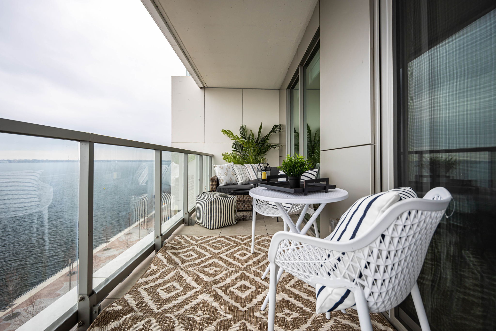 Toronto property showcase — delivered property photograph 44